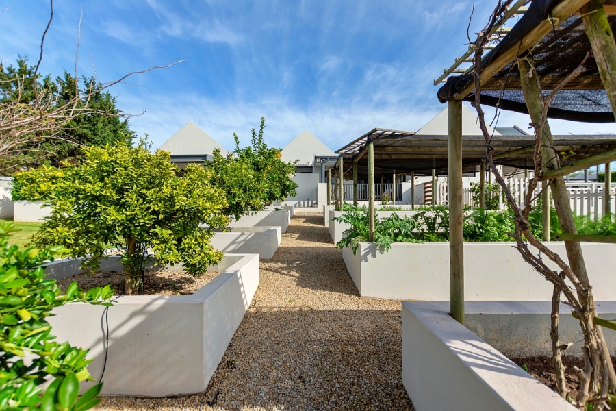 9 Bedroom Property for Sale in Olifantskop Western Cape